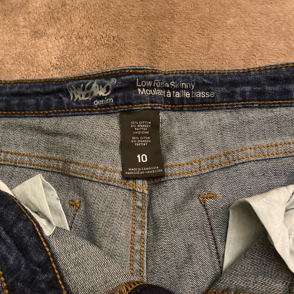 women’s jeans